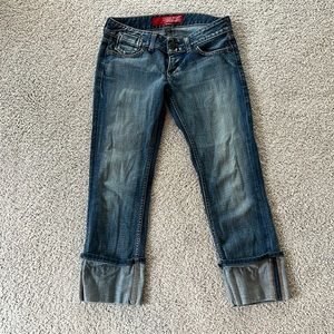 Guess capris size 28